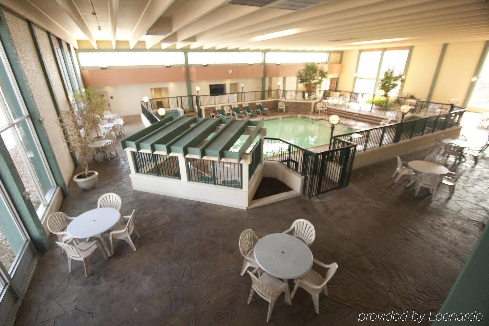 The Garden Inn Elkhart Udogodnienia zdjęcie