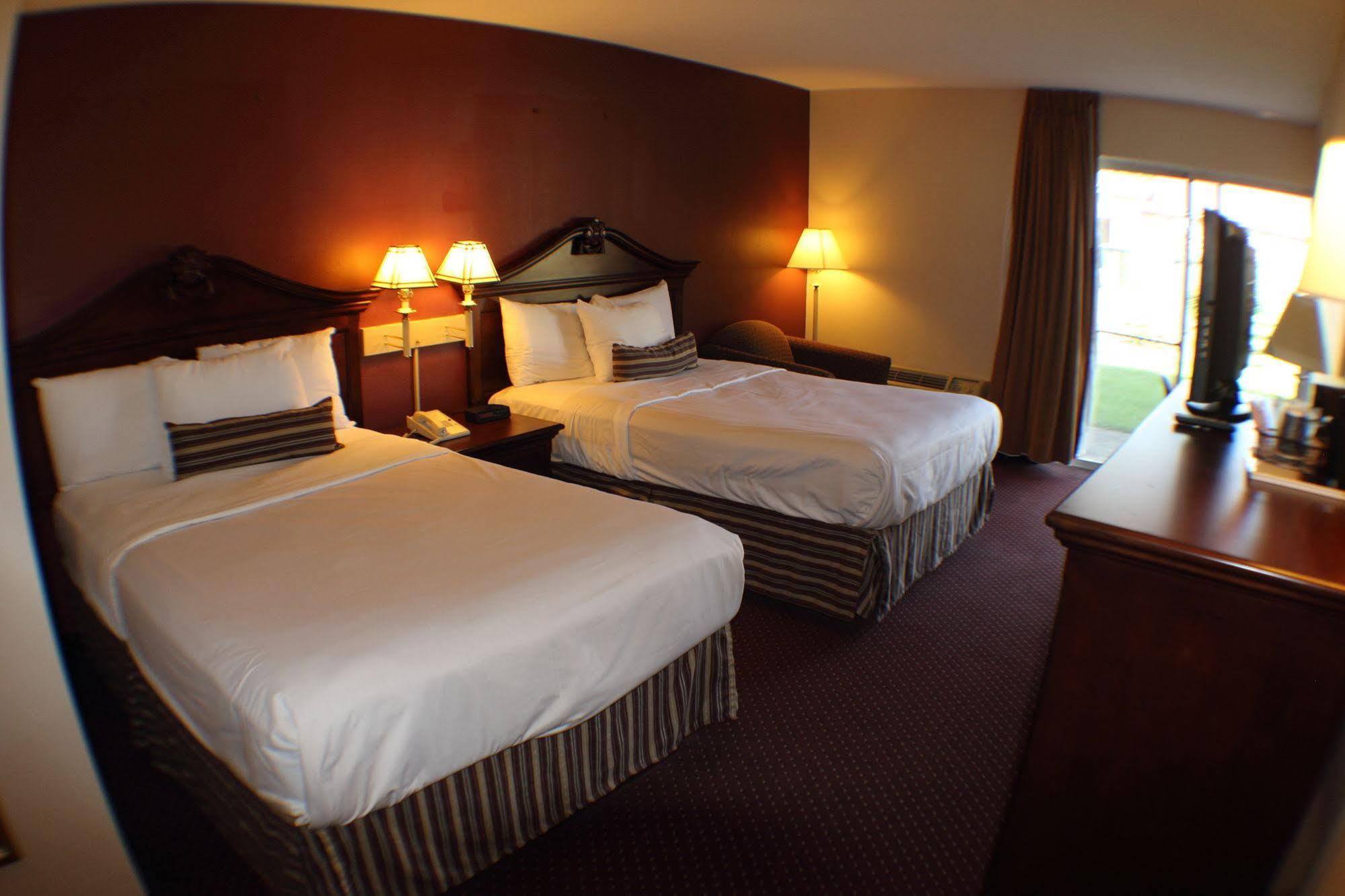 The Garden Inn Elkhart Zewnętrze zdjęcie